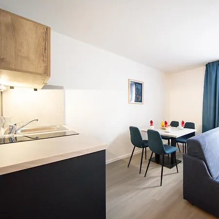 City Residence Nancy מלון דירות