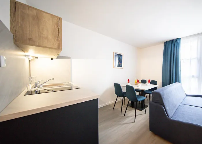 City Residence Nancy מלון דירות