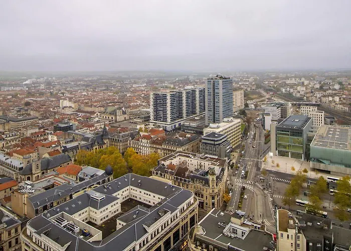 アパートシティ ナンシー ナンシー