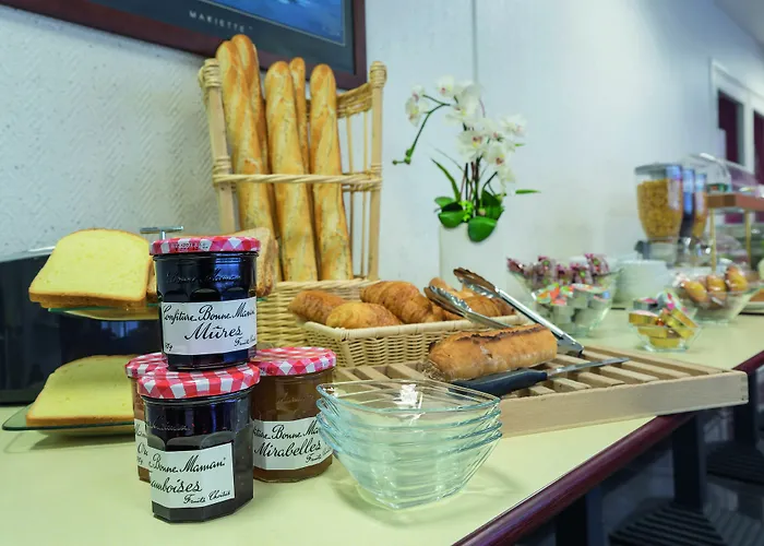 アパートホテル アパートシティ ナンシー ナンシー